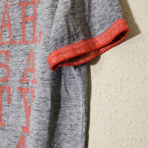 Miley Cyrus Lyric It's a Party In The USA Sz 2x - Picture 3 of 10